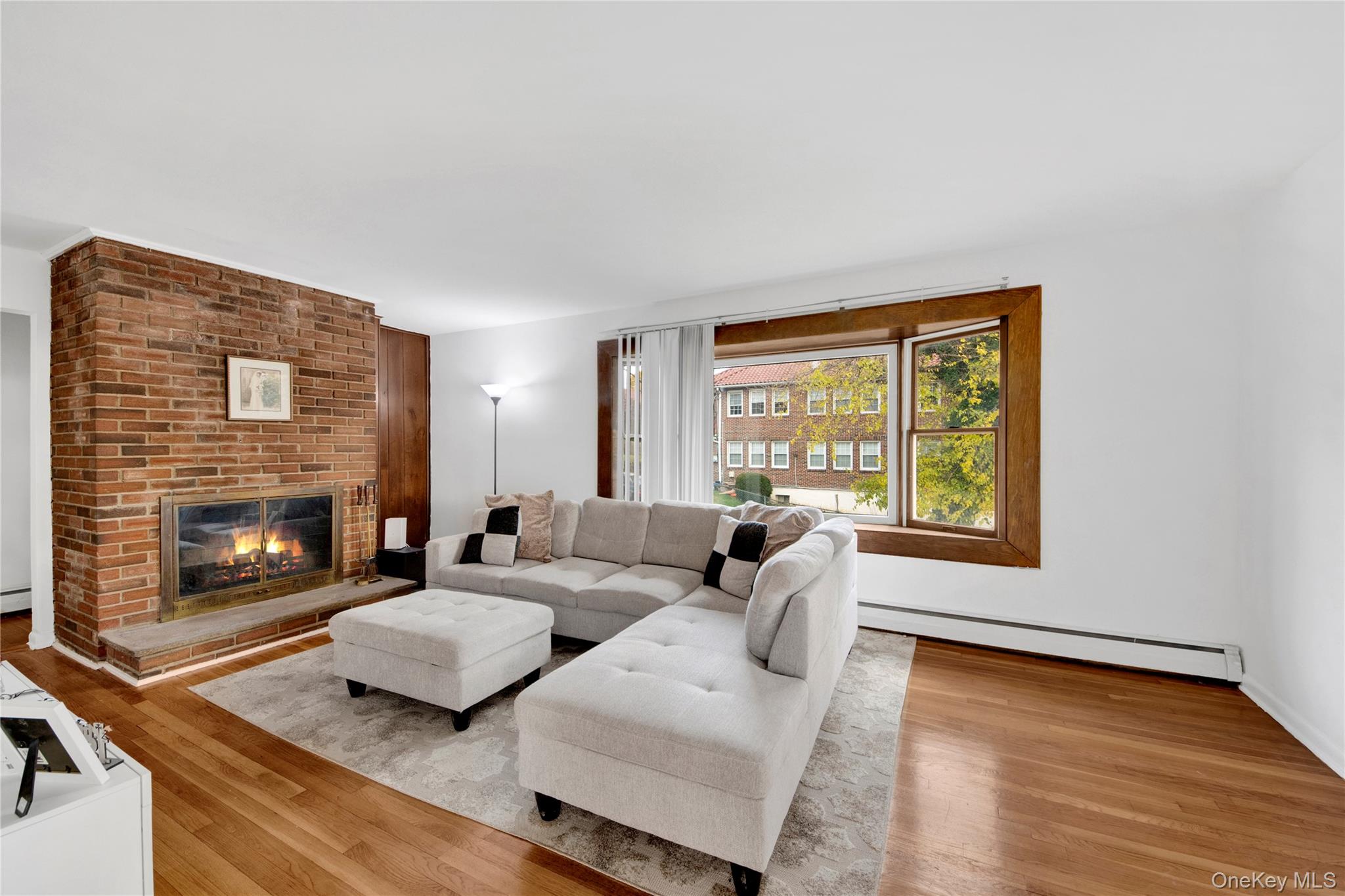 400 Egmont Avenue Property Photo 3