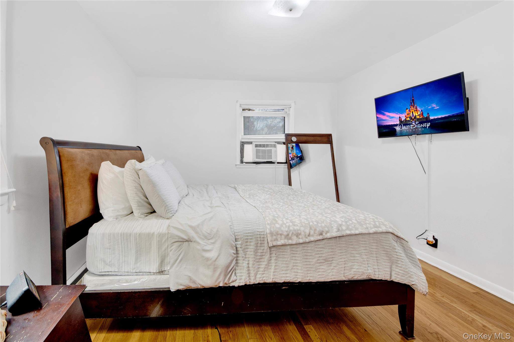 400 Egmont Avenue Property Photo 13