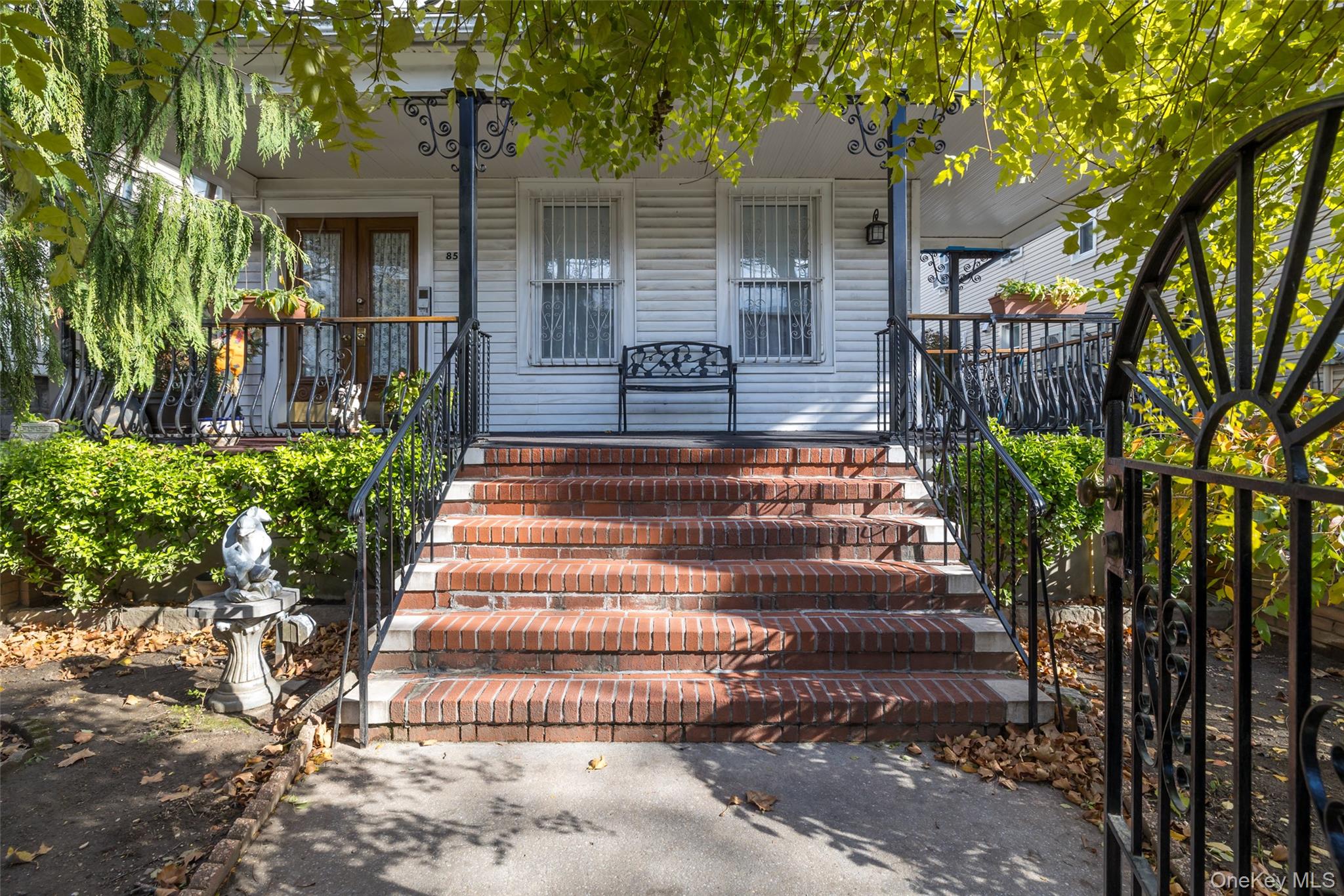 85-83 88th Street Property Photo 3