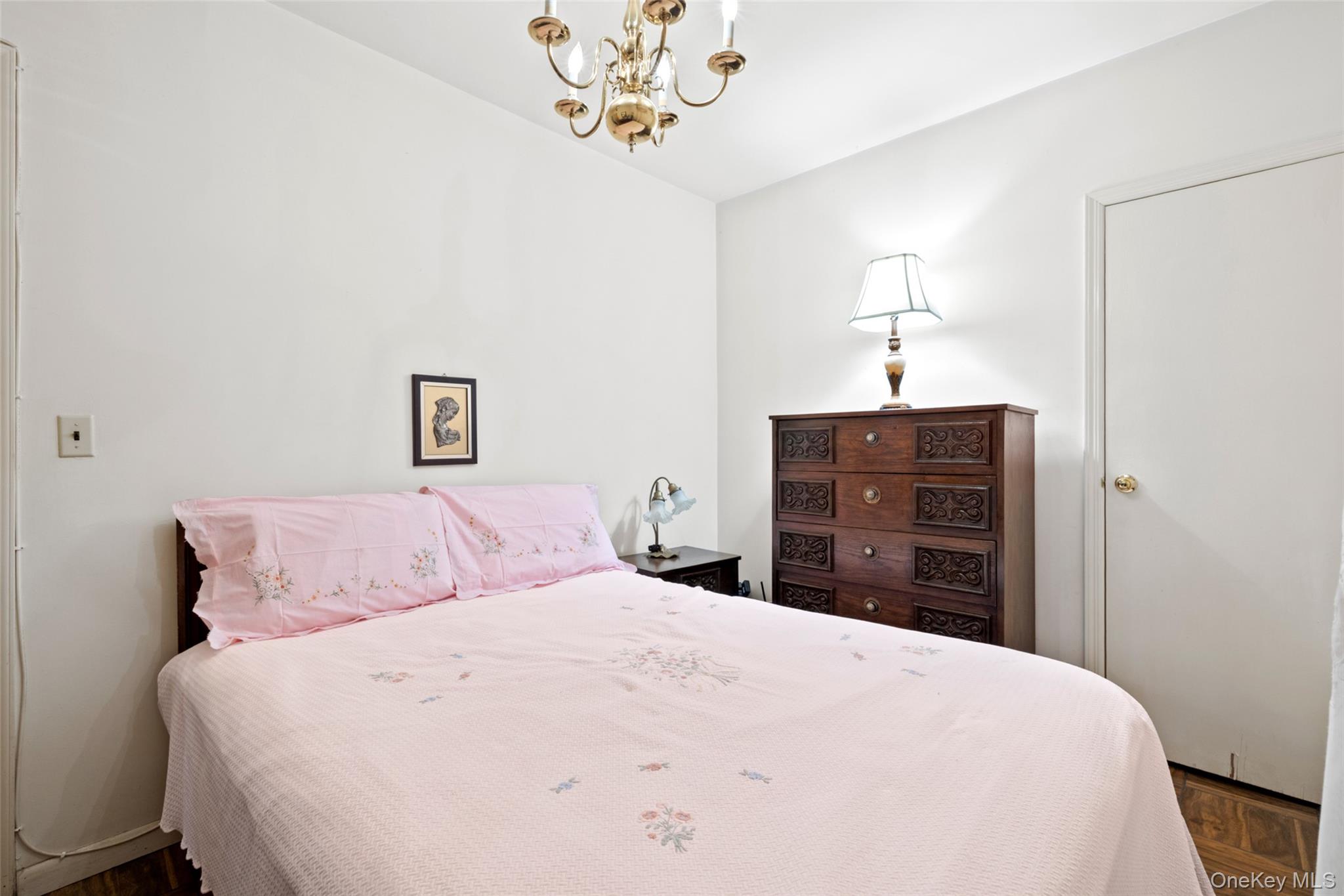 85-83 88th Street Property Photo 13