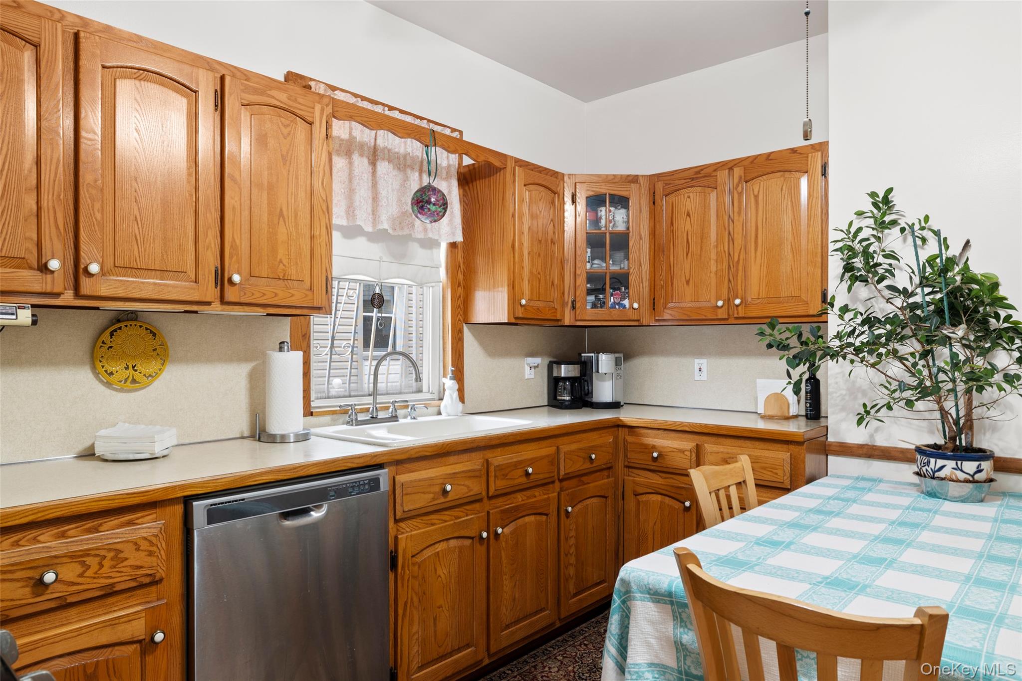 85-83 88th Street Property Photo 16