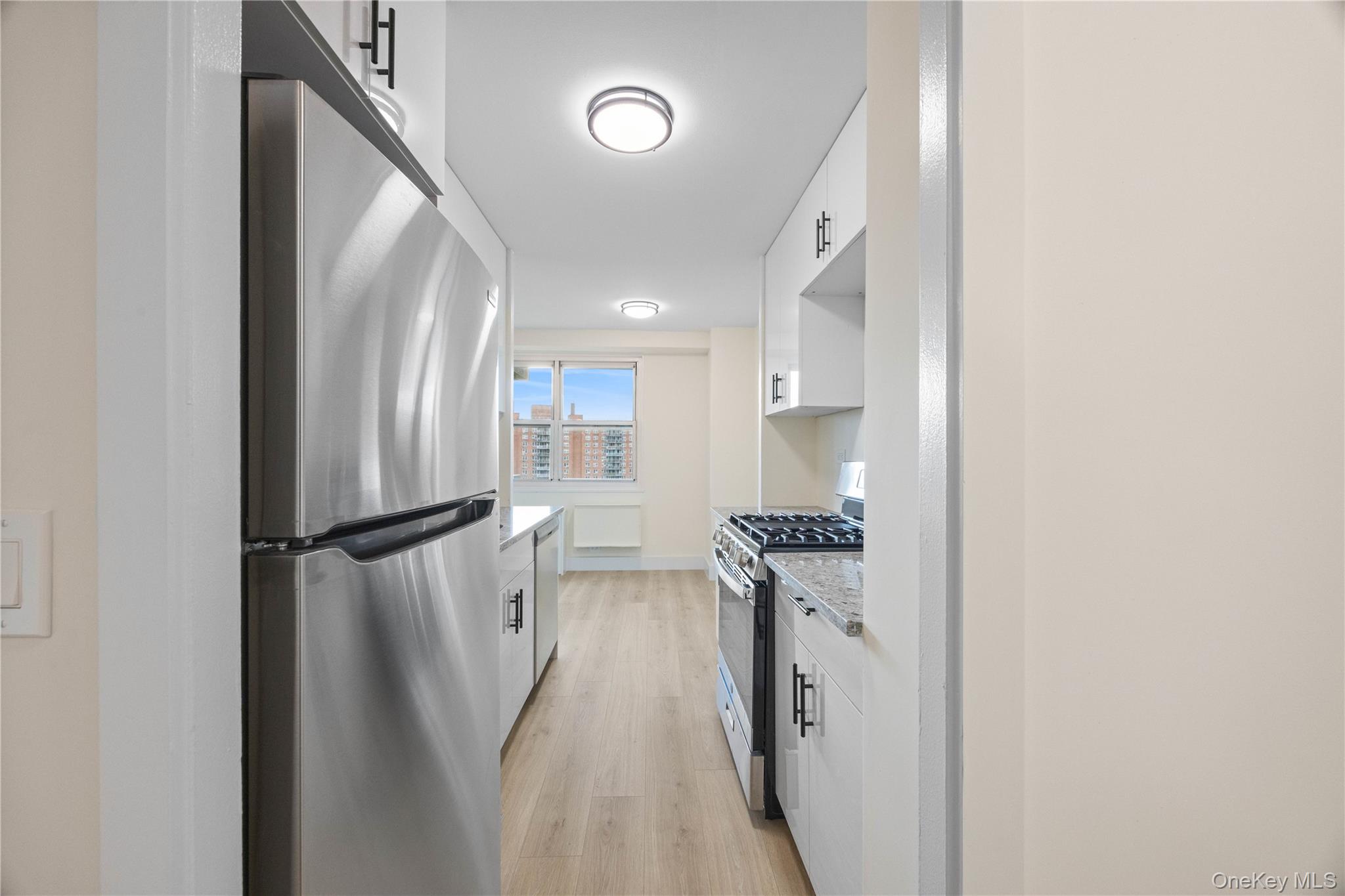 825 Morrison Avenue 5a Property Photo 5