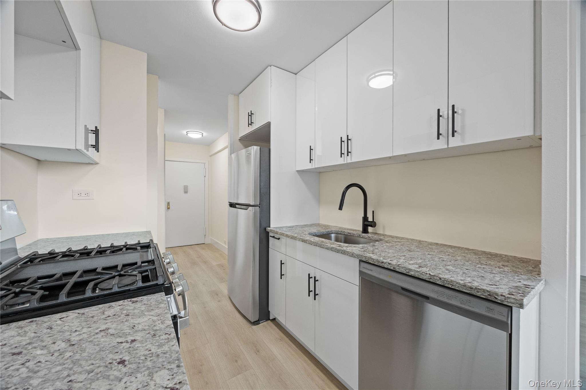 825 Morrison Avenue 5a Property Photo 6