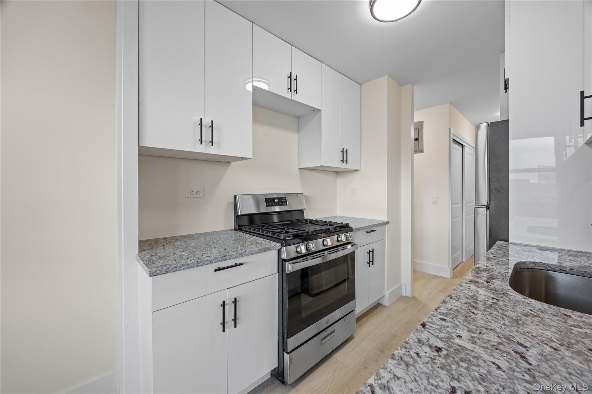 825 Morrison Avenue 5a Property Photo 7