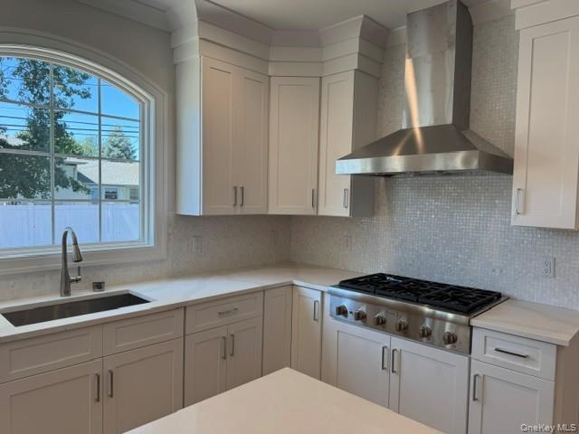 24 Patricia Lane Property Photo 7