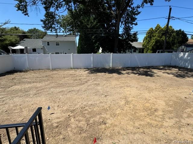 24 Patricia Lane Property Photo 15