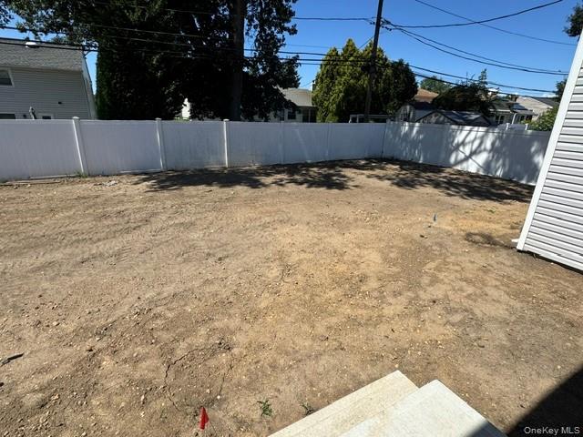 24 Patricia Lane Property Photo 16