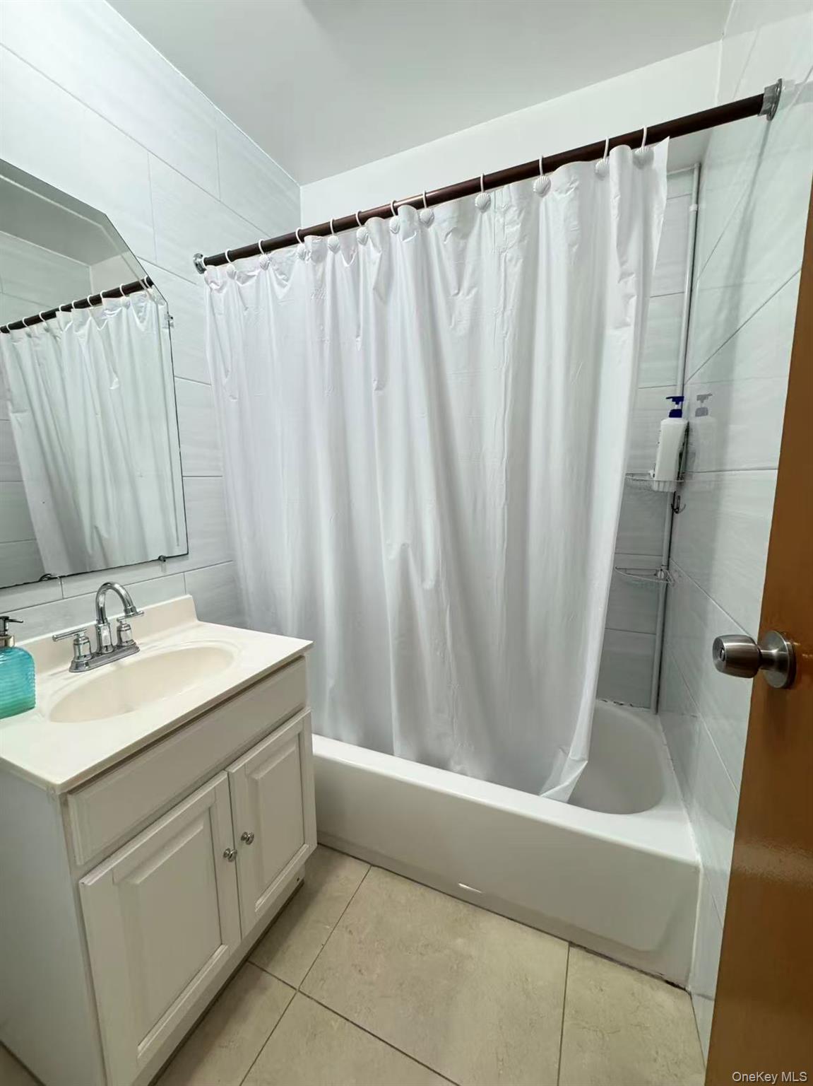 44-17 65th Street Property Photo 8