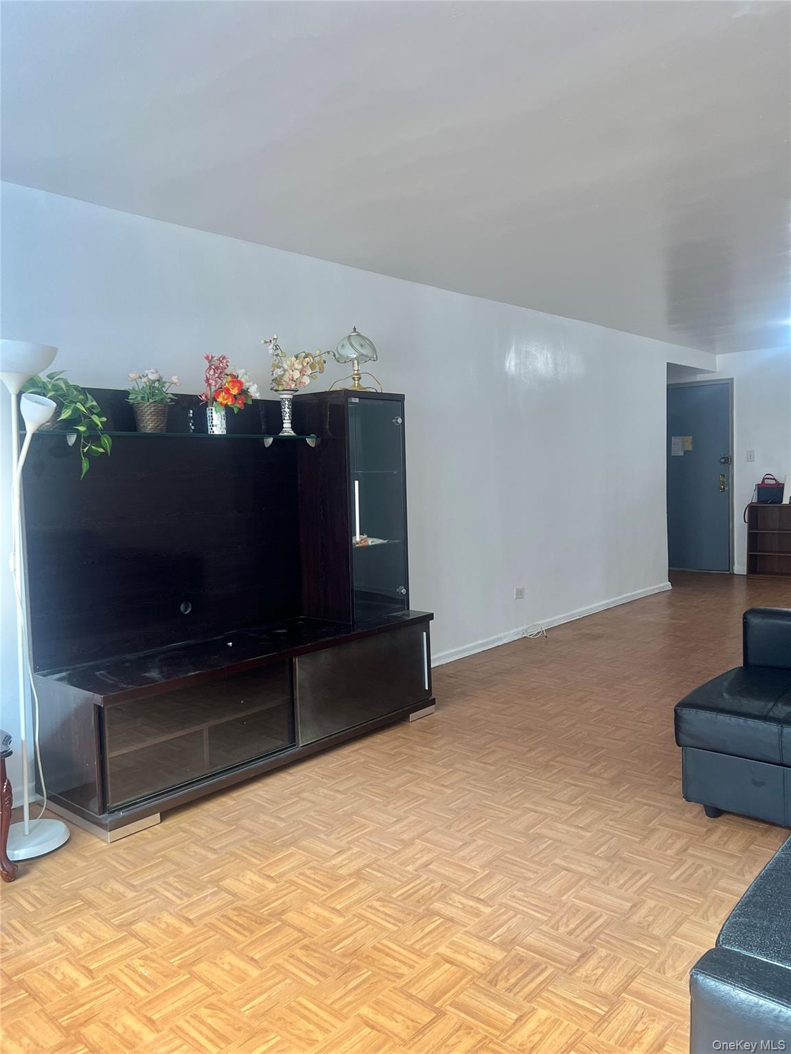94-30 59 Avenue 4h Property Photo 7