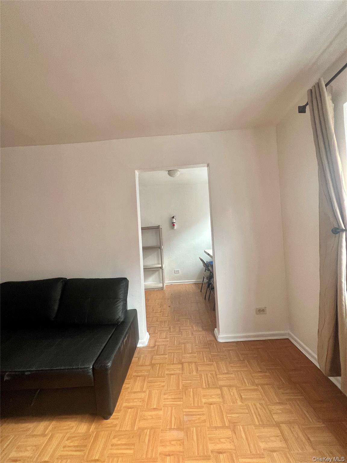 94-30 59 Avenue 4h Property Photo 13