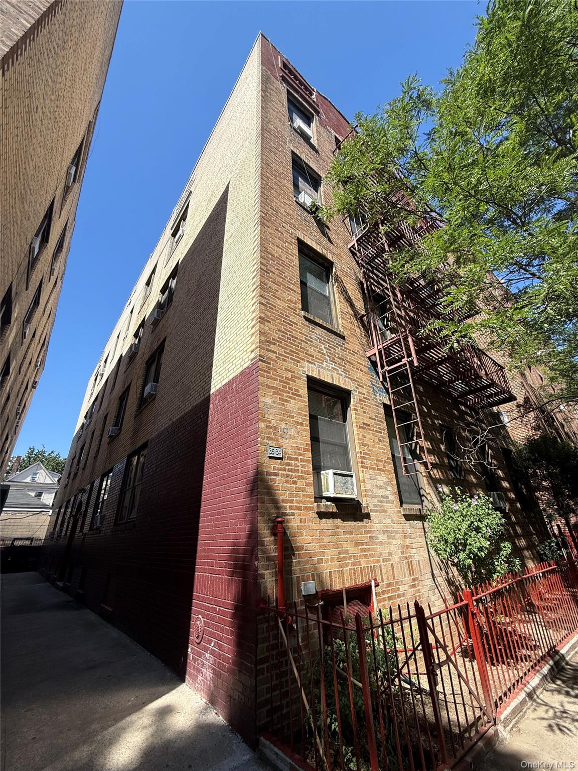 35-34 94th Street Property Photo 7