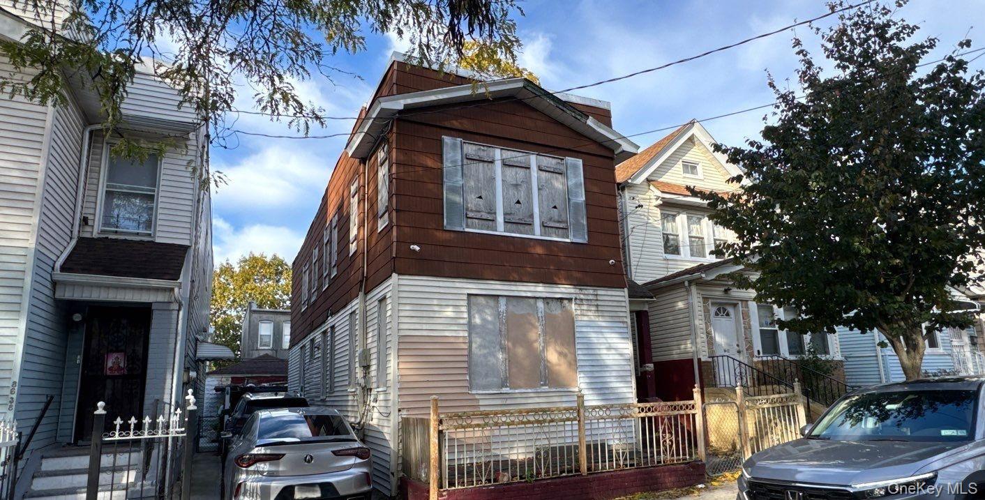 86-34 77th Street Property Photo 1