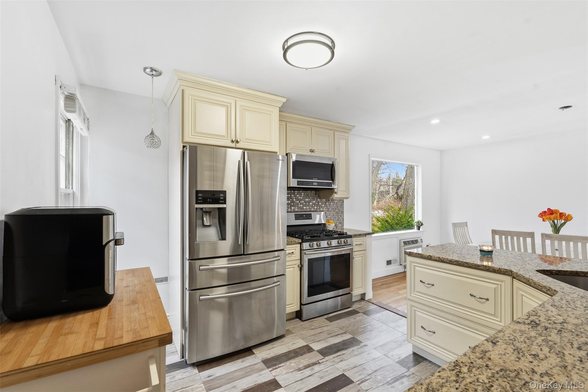 22 Hovenkamp Avenue Property Photo 6