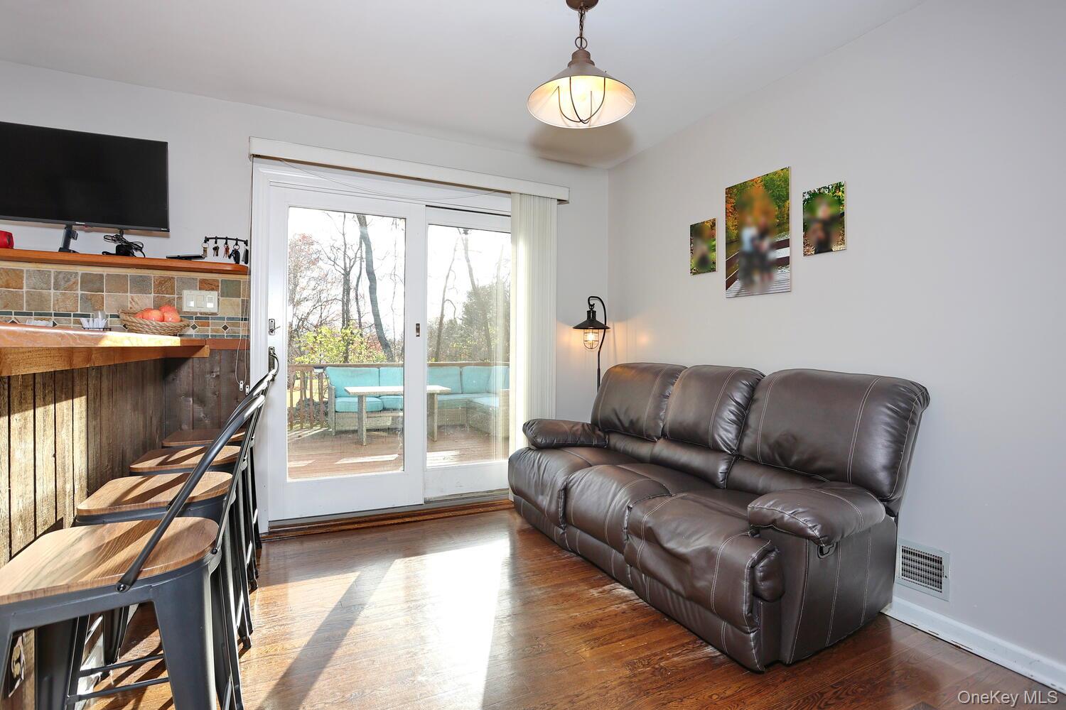 19 Augur Road Property Photo 7