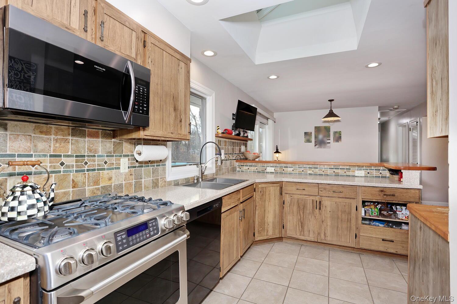 19 Augur Road Property Photo 11