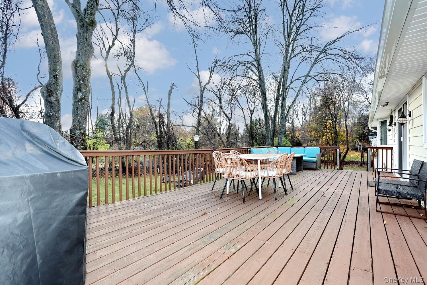 19 Augur Road Property Photo 33