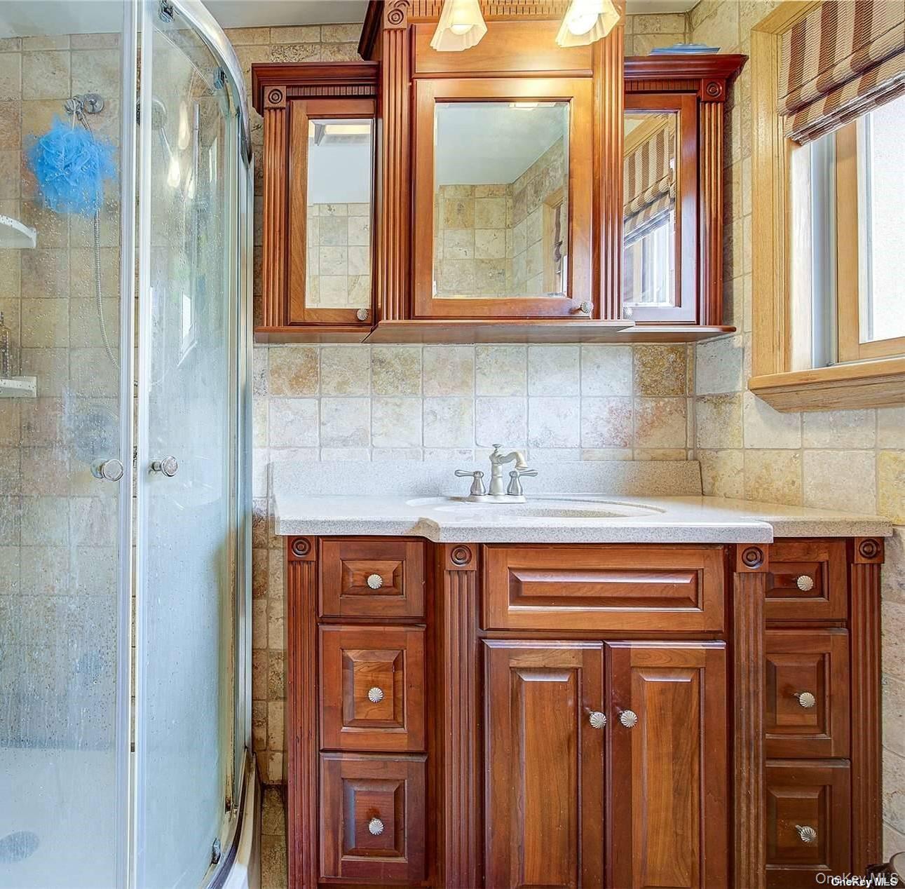 43-33 163rd Street Property Photo 24