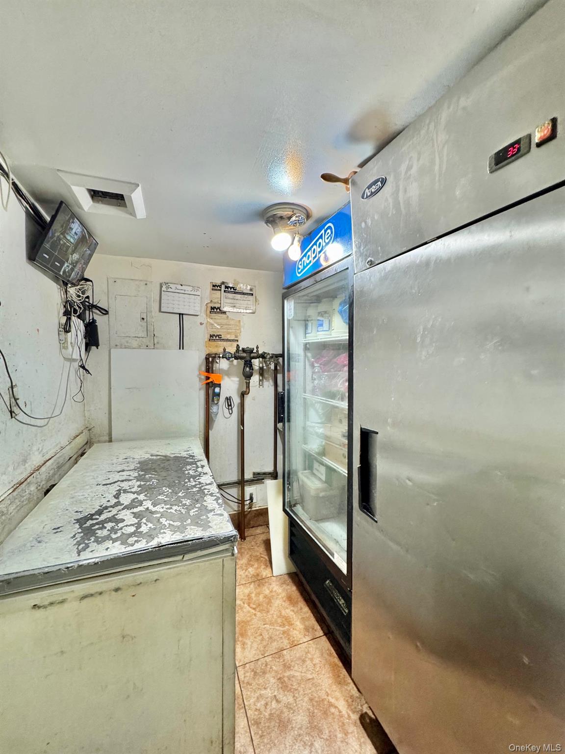 330 Halsey Street Property Photo 12