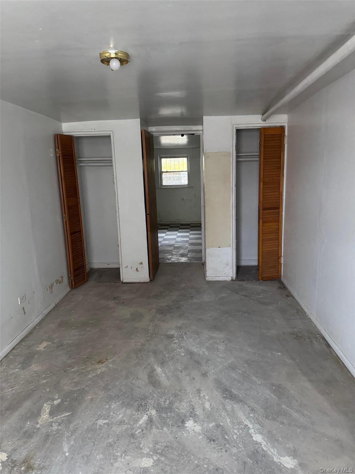 1183 Grenada Place Property Photo 10