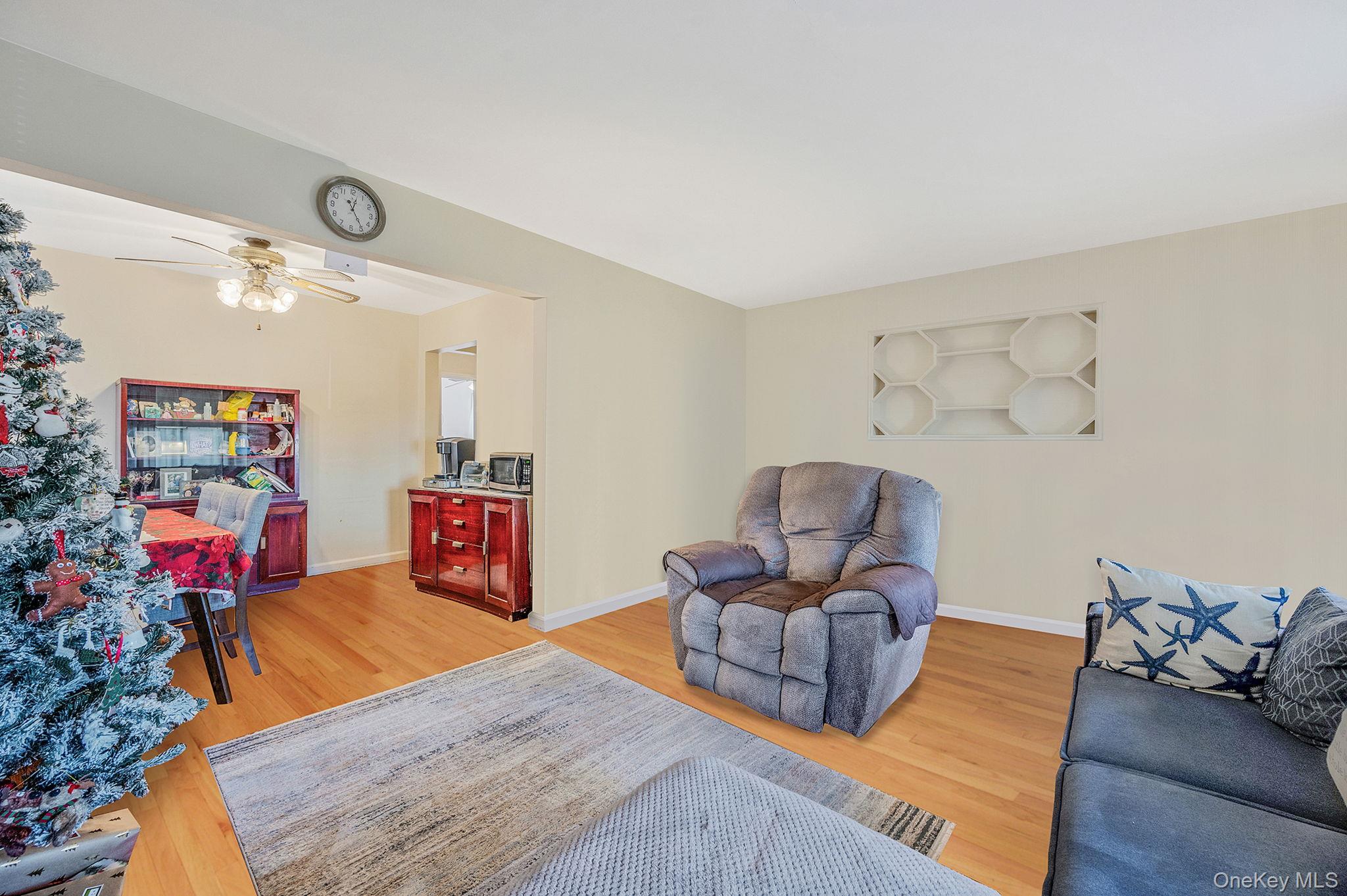 34 Meyer Avenue Property Photo 12