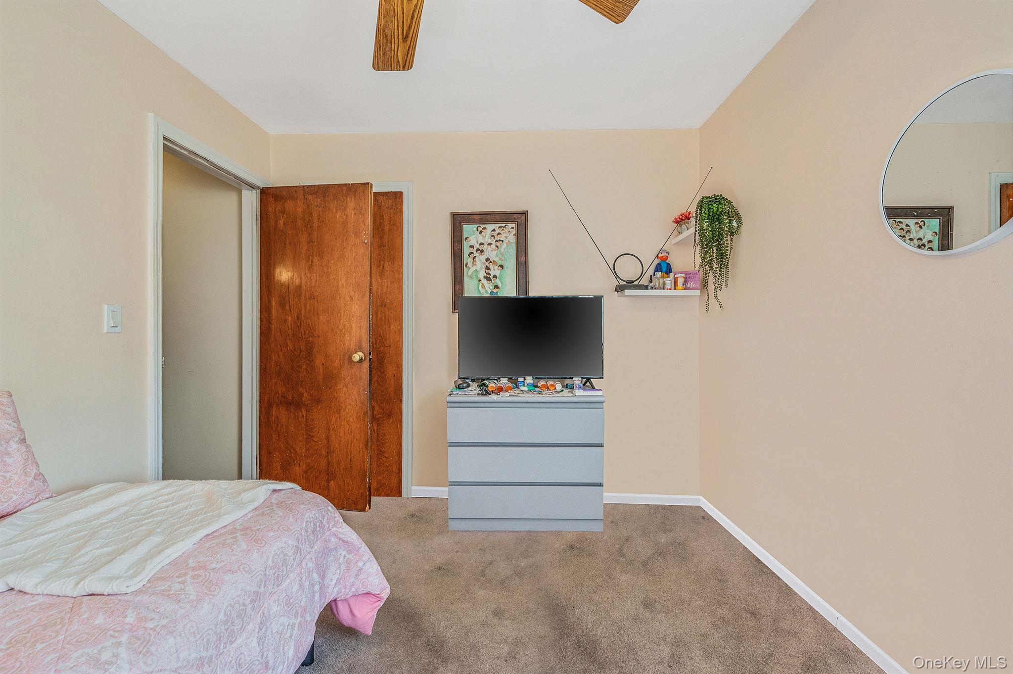 34 Meyer Avenue Property Photo 23