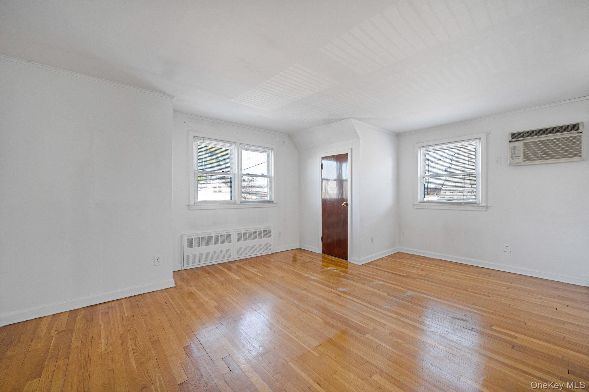 34 Meyer Avenue Property Photo 28