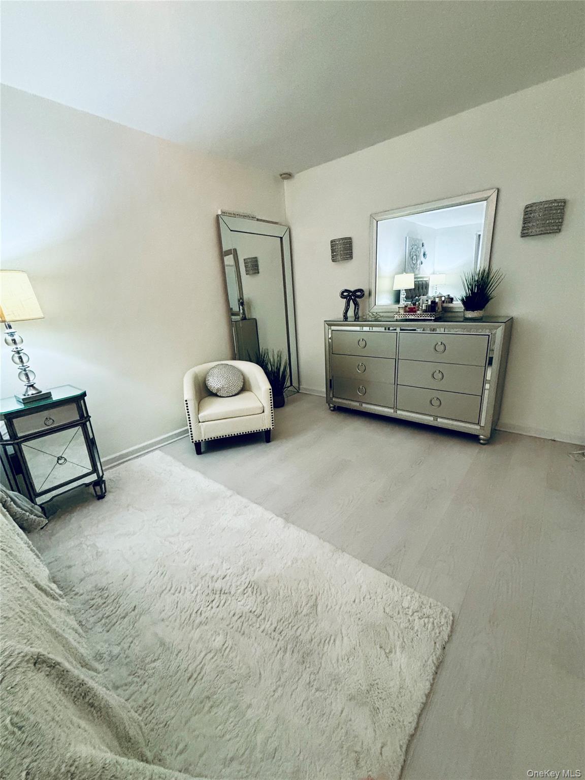 16 N Broadway 3e Property Photo 22