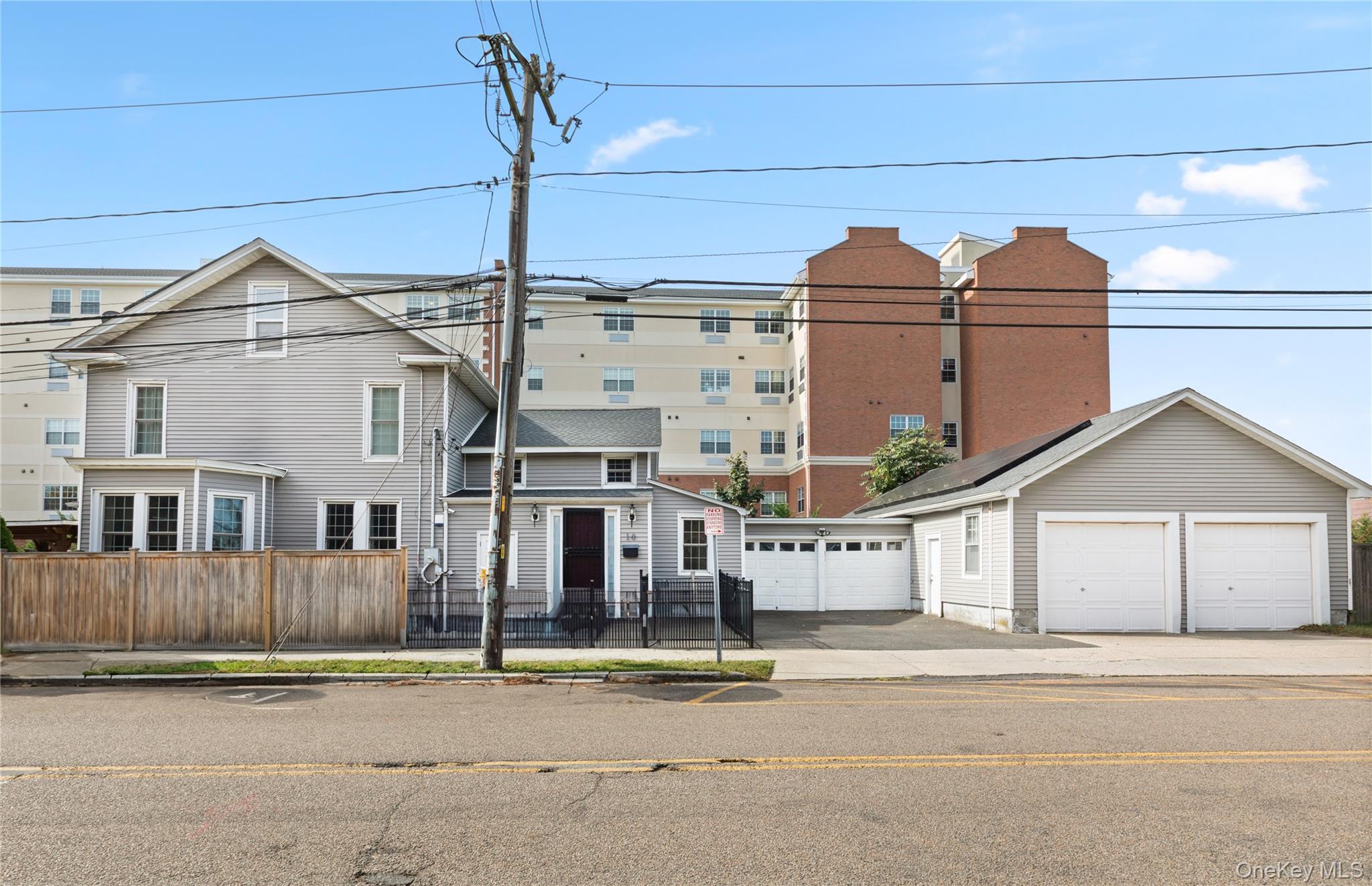 10 Maple Avenue Property Photo 3