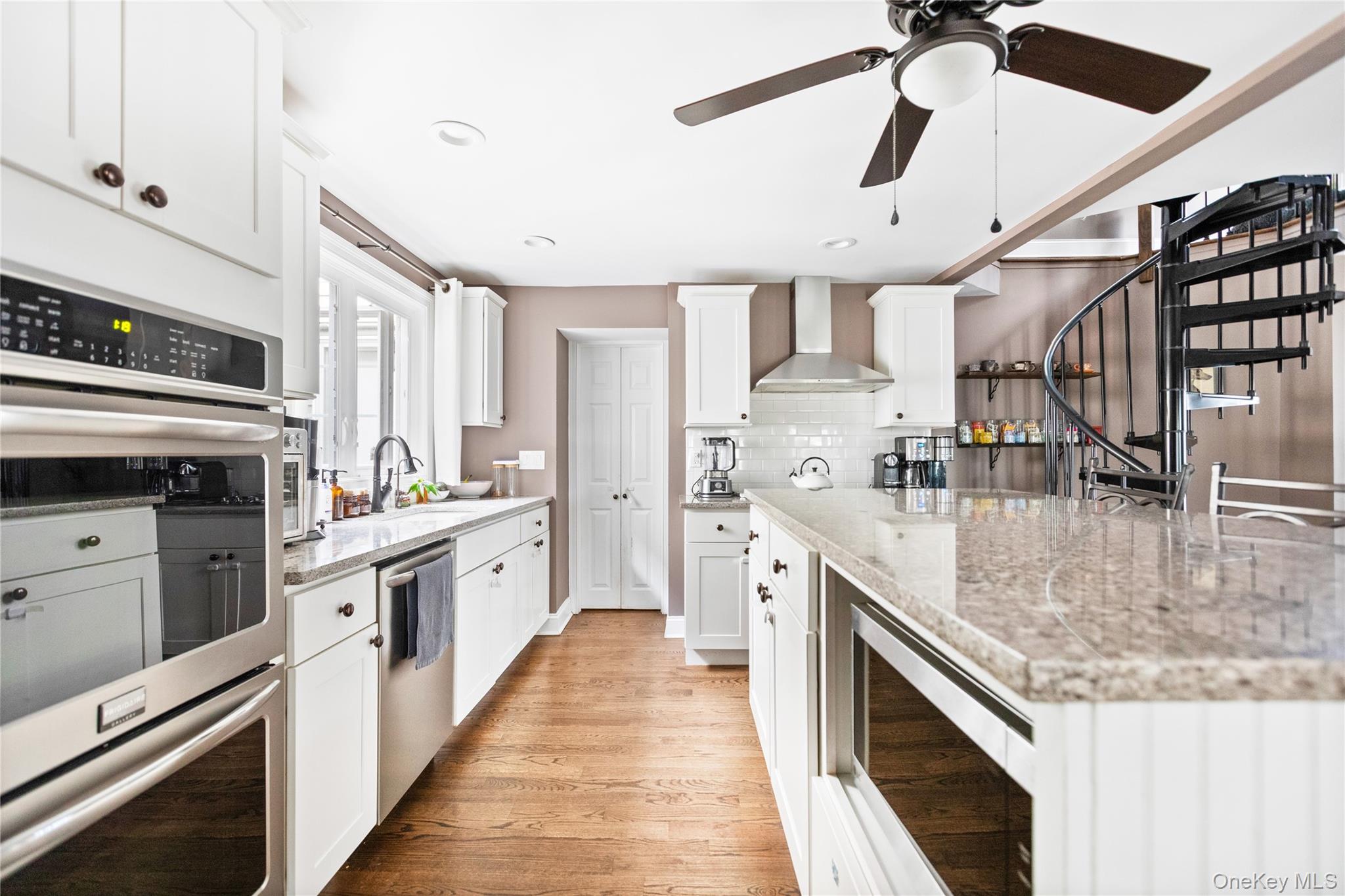10 Maple Avenue Property Photo 8