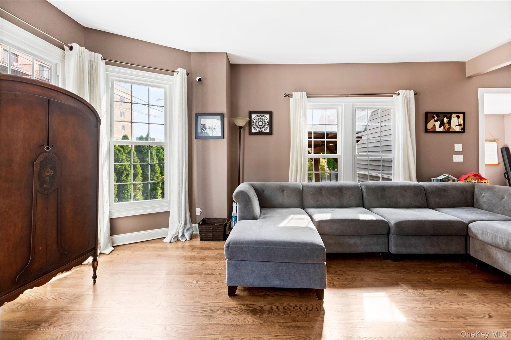 10 Maple Avenue Property Photo 17