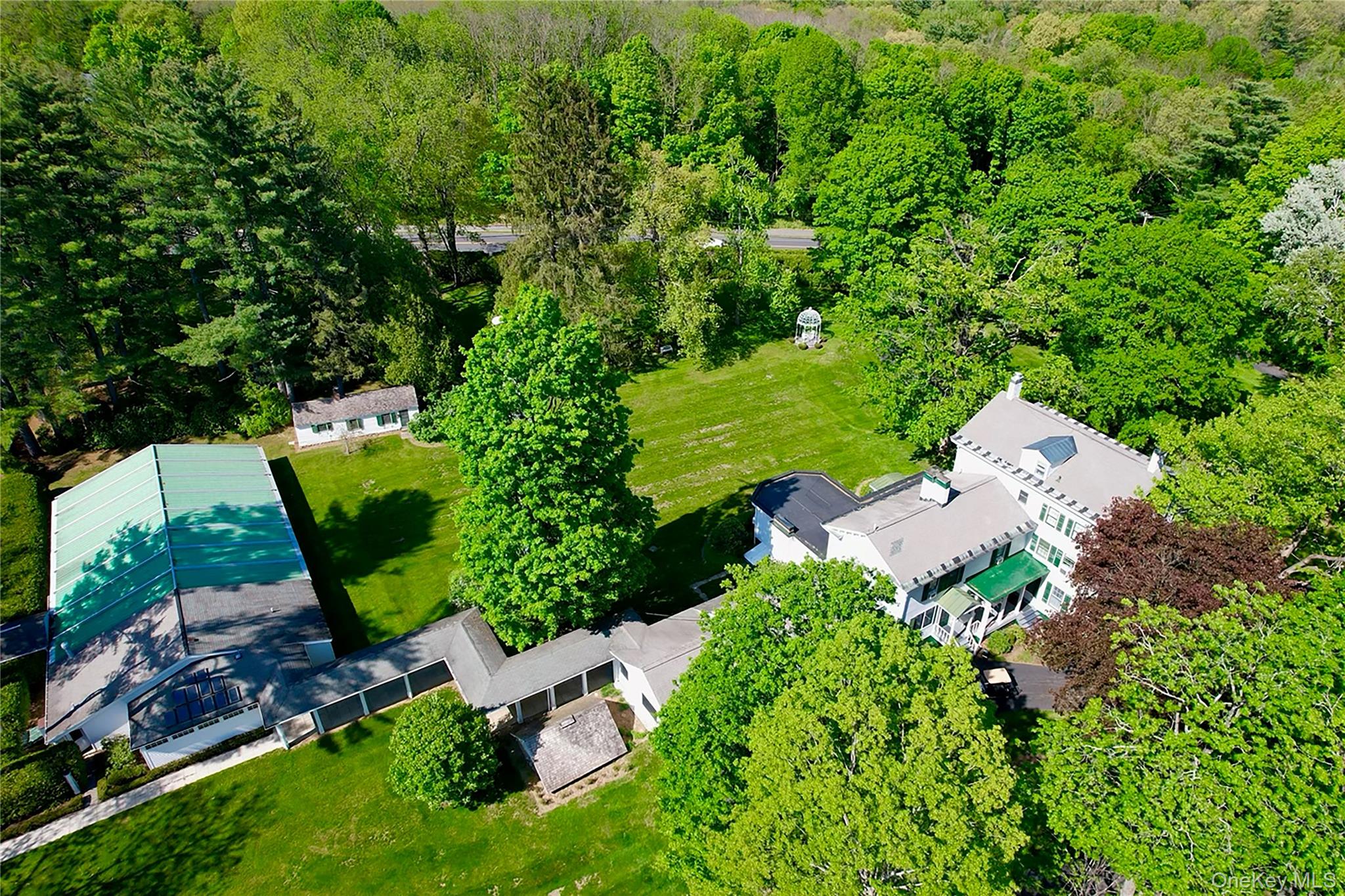 40 Geyser Road Property Photo 33