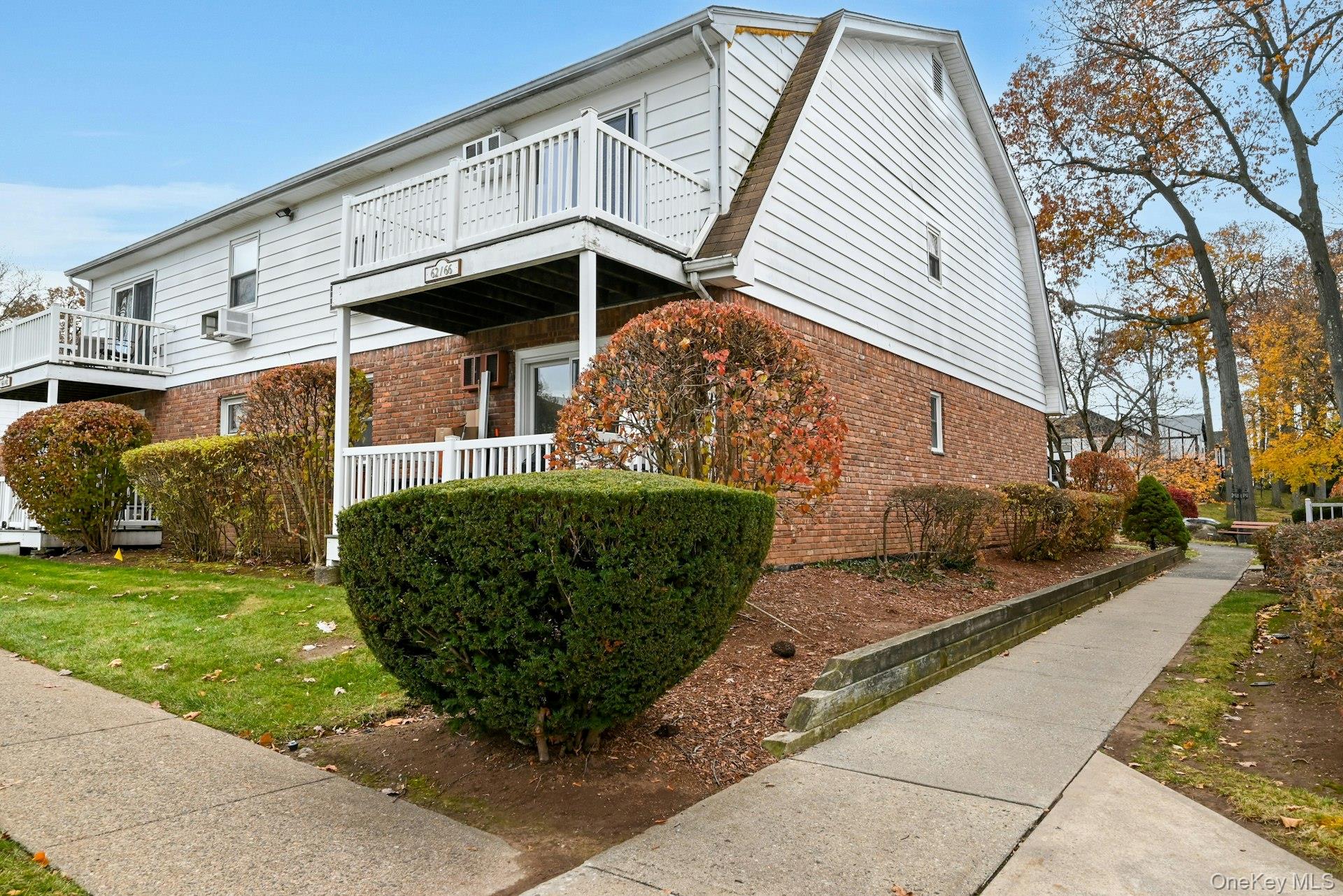 66 Parkside Drive 66 Property Photo 1