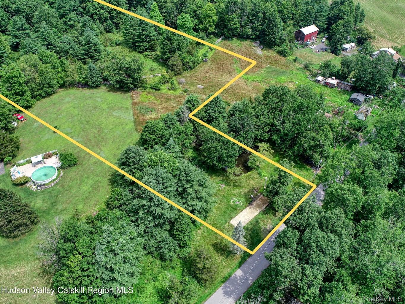 252 Upper Samsonville Road Property Photo 3
