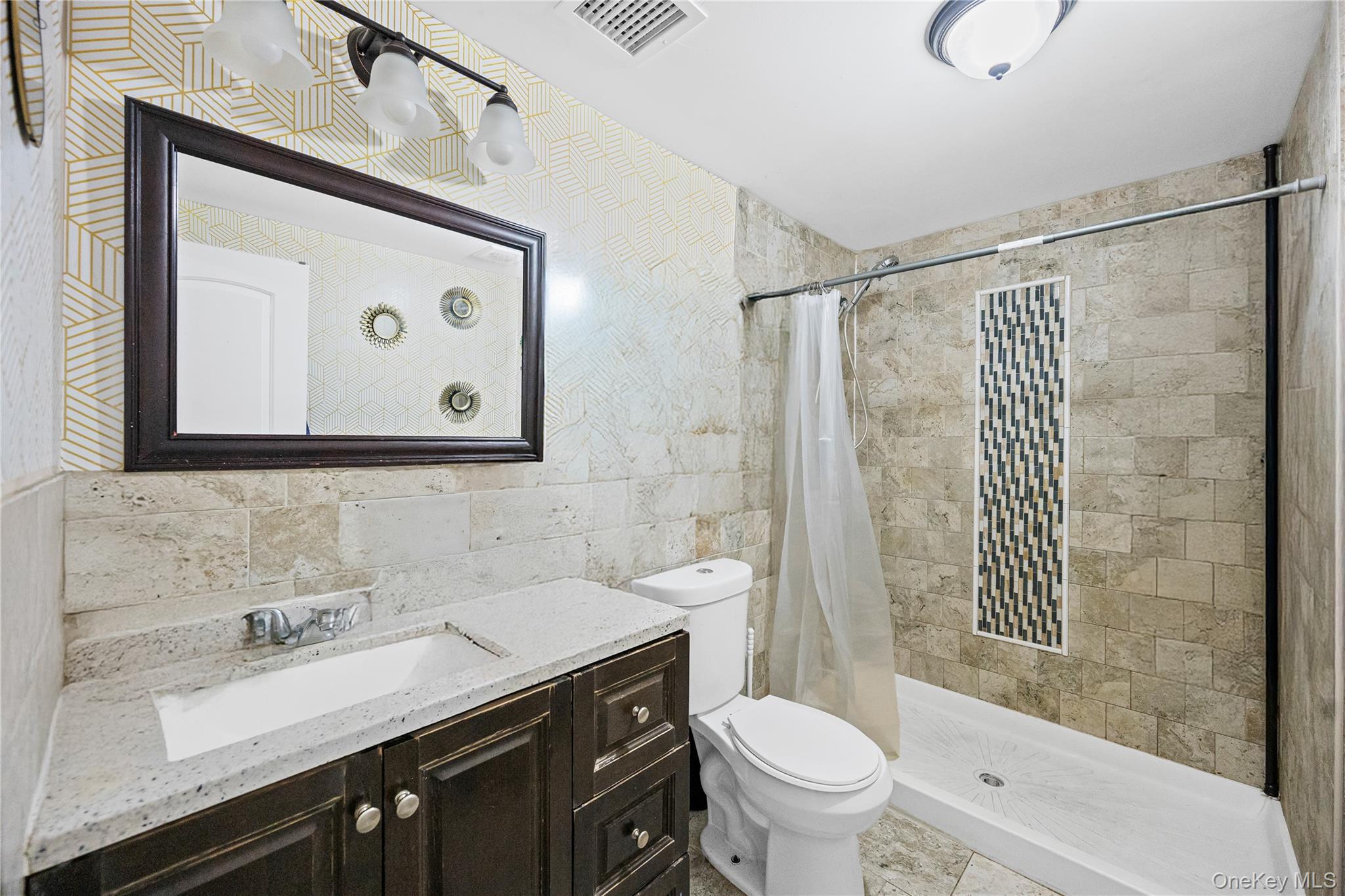 1113 Joselson Avenue Property Photo 16