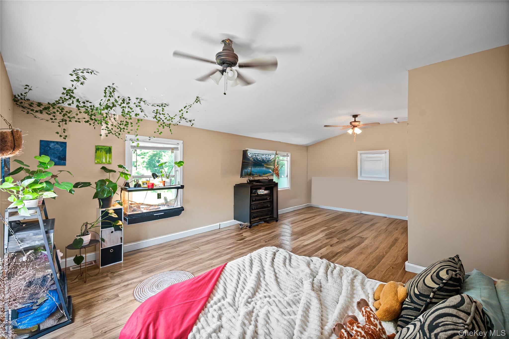 1113 Joselson Avenue Property Photo 25