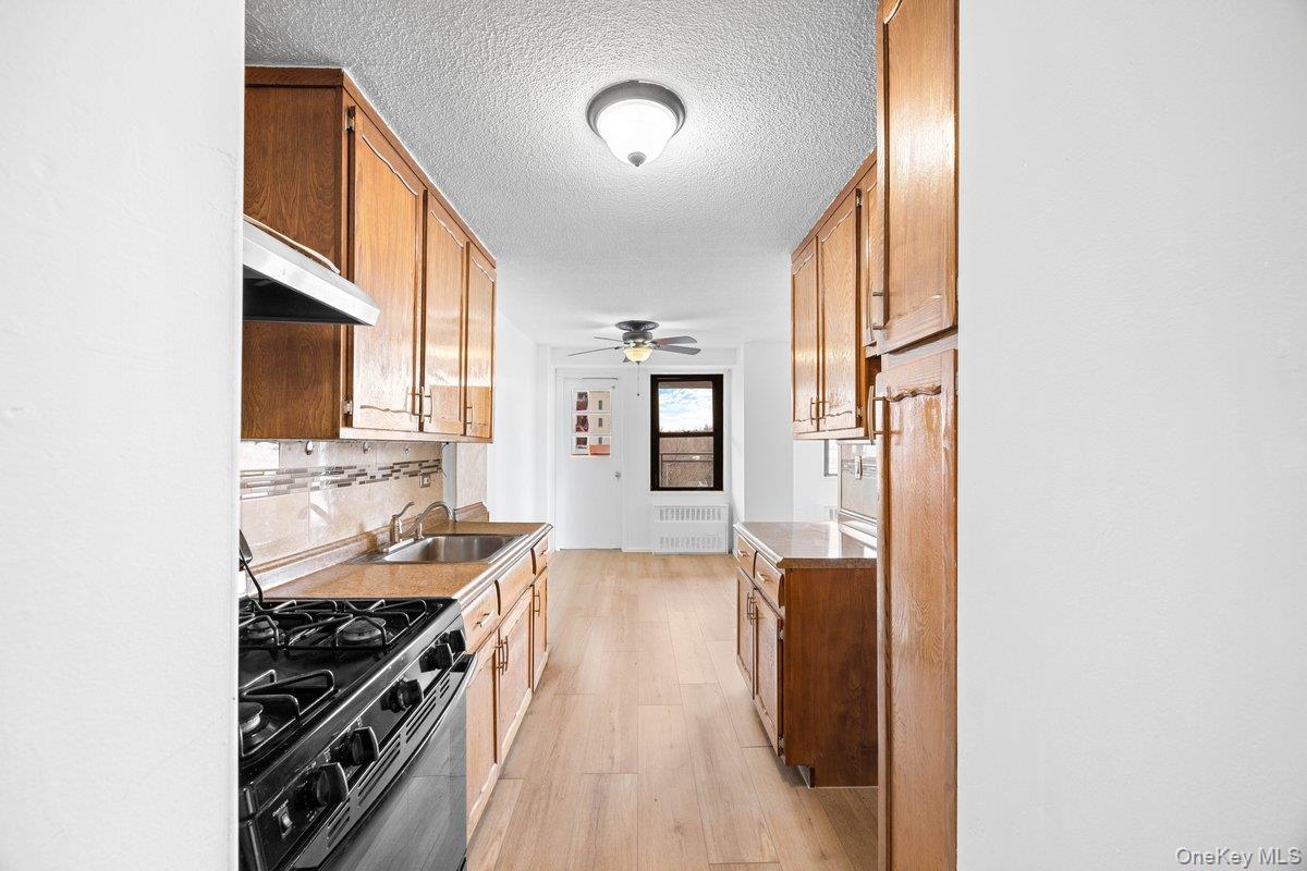 1966 Newbold Avenue 408 Property Photo 7