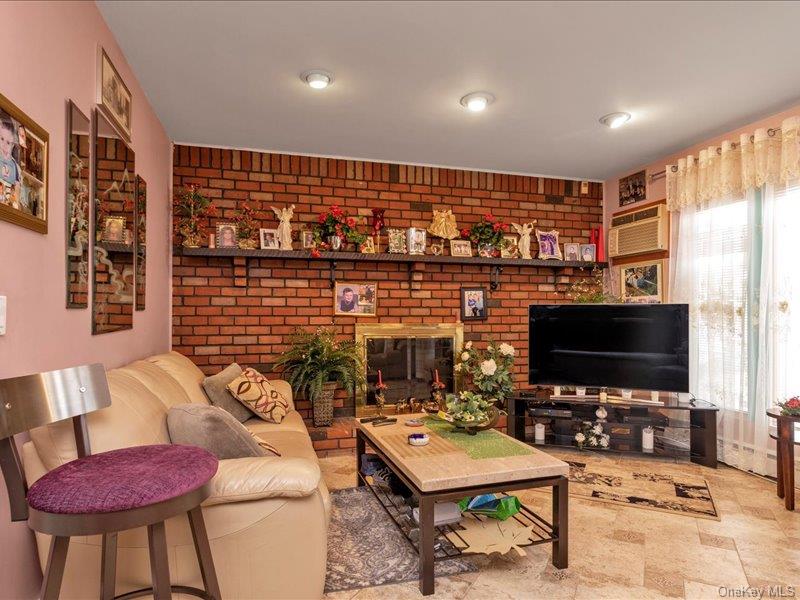 3711 Berne Road Property Photo 10