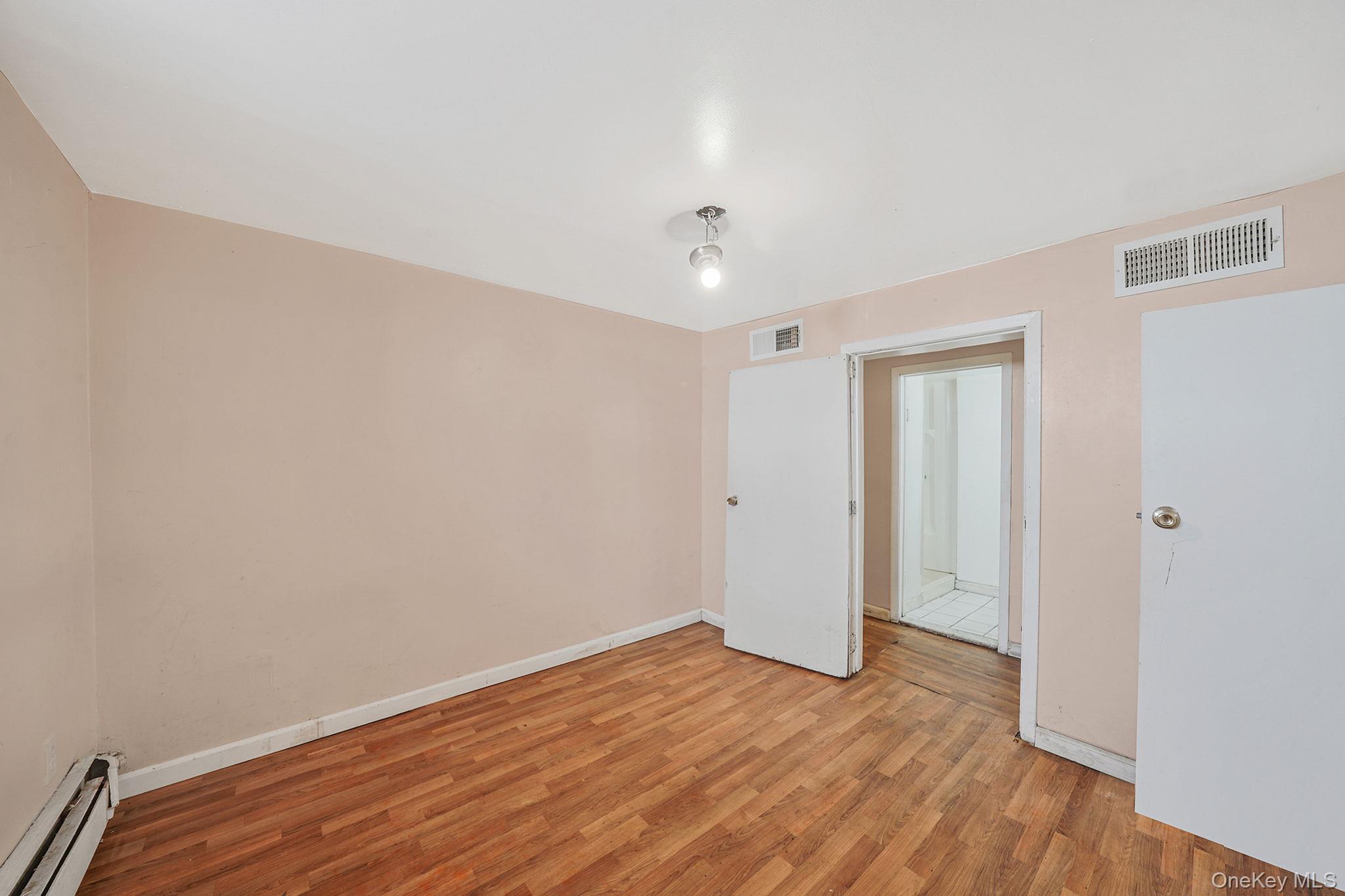 13841 230th Place Property Photo 17