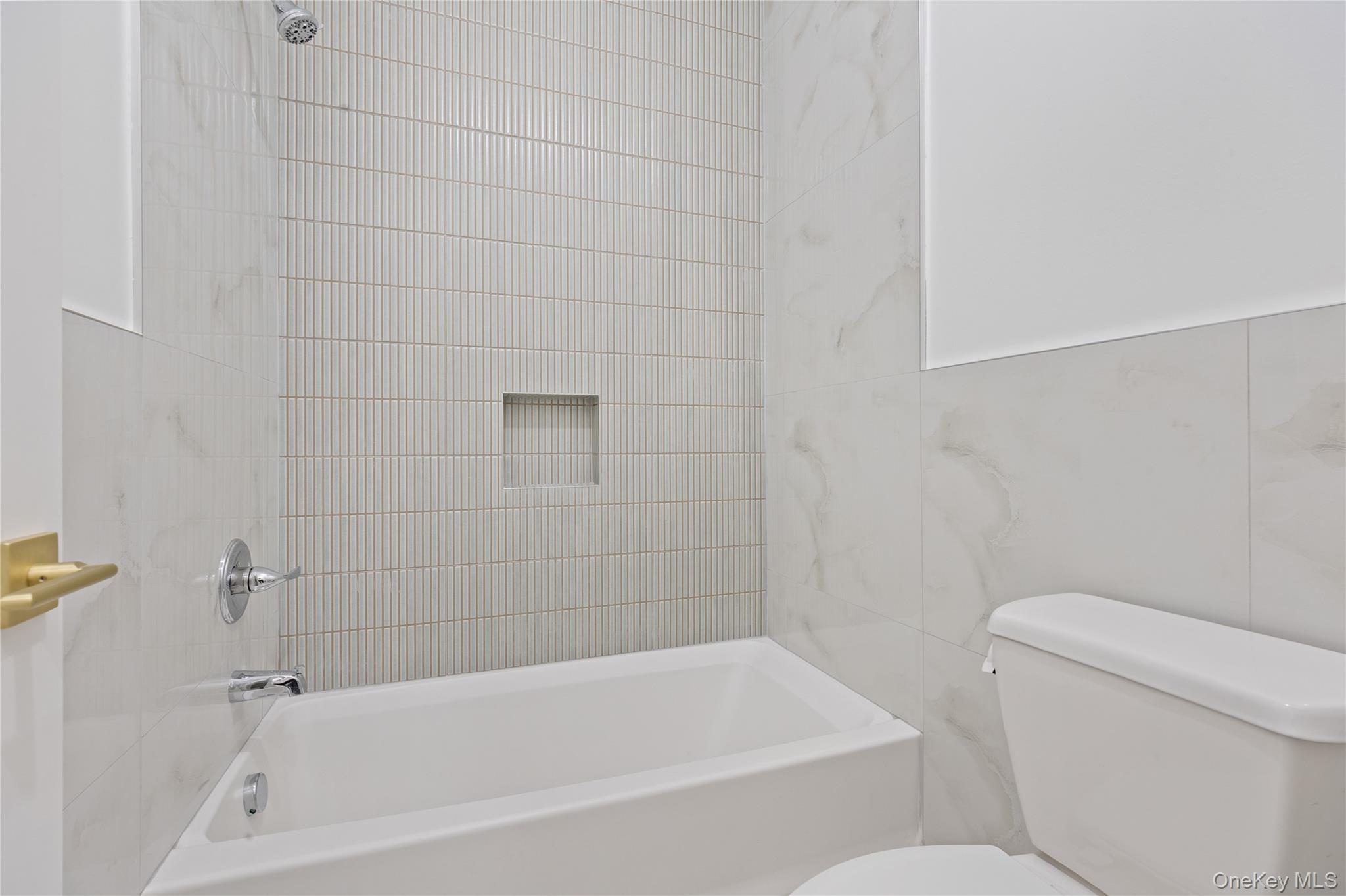 40 Singer Avenue 214 Property Photo 34
