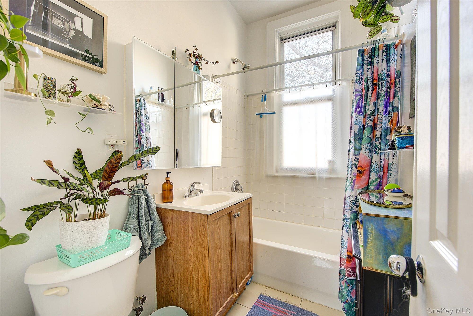 32-33/35/37/39 Steinway Street Property Photo 42
