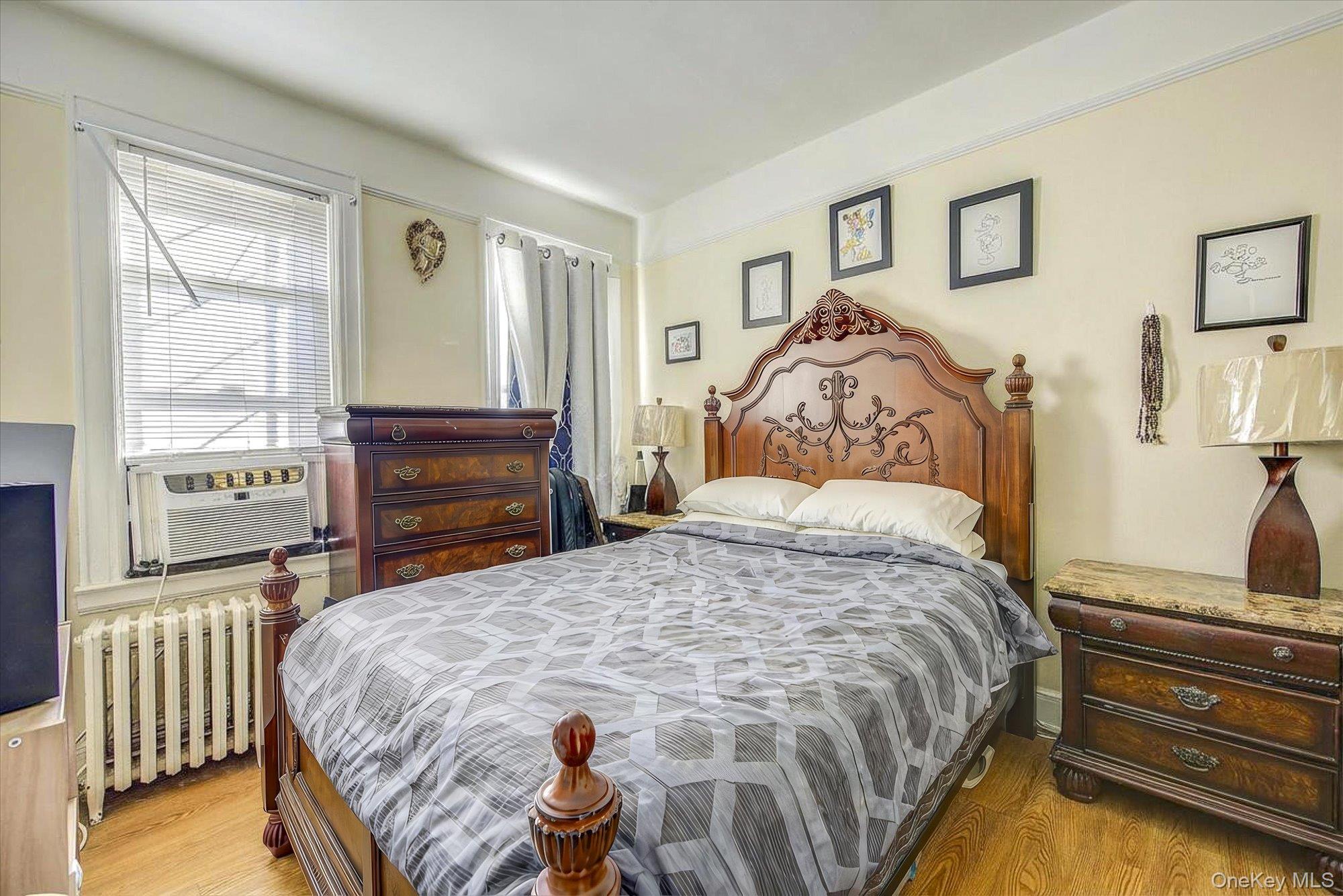 32-33/35/37/39 Steinway Street Property Photo 45