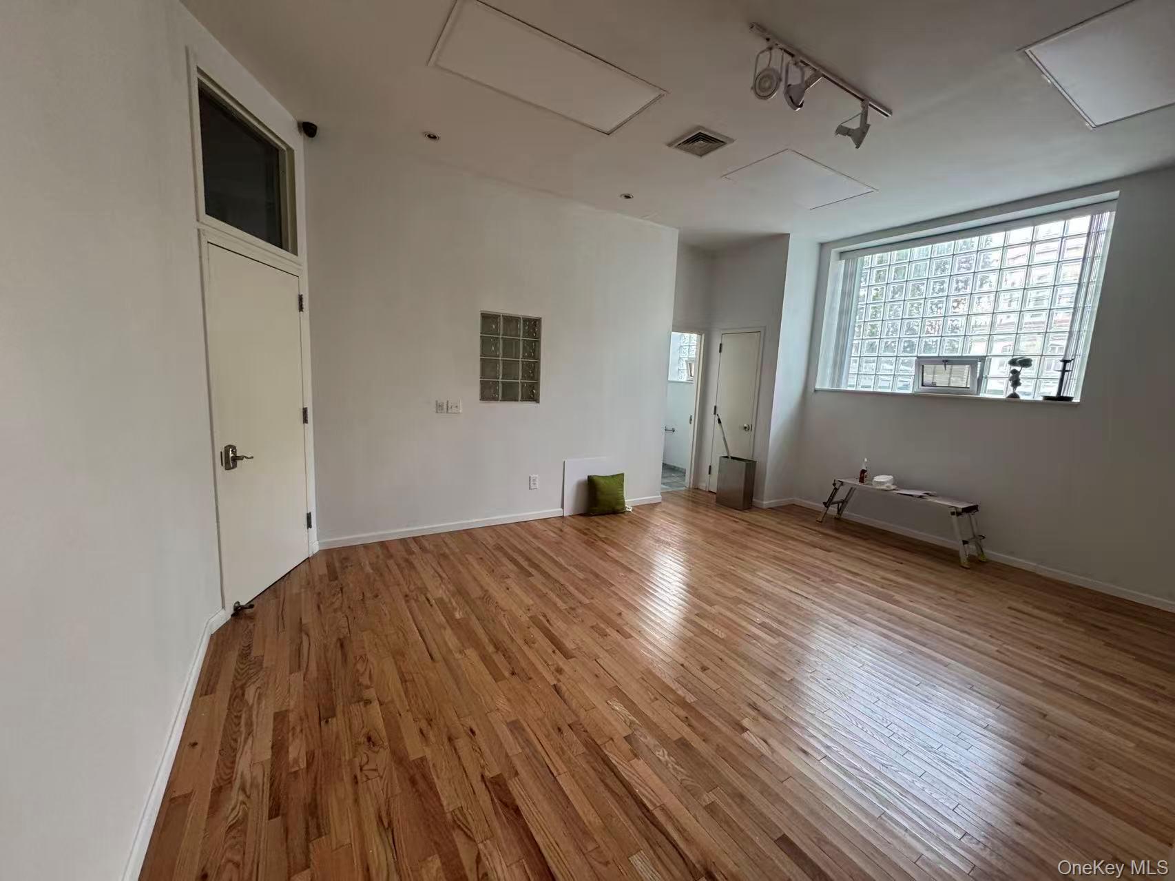 12414 22nd Avenue Property Photo 9