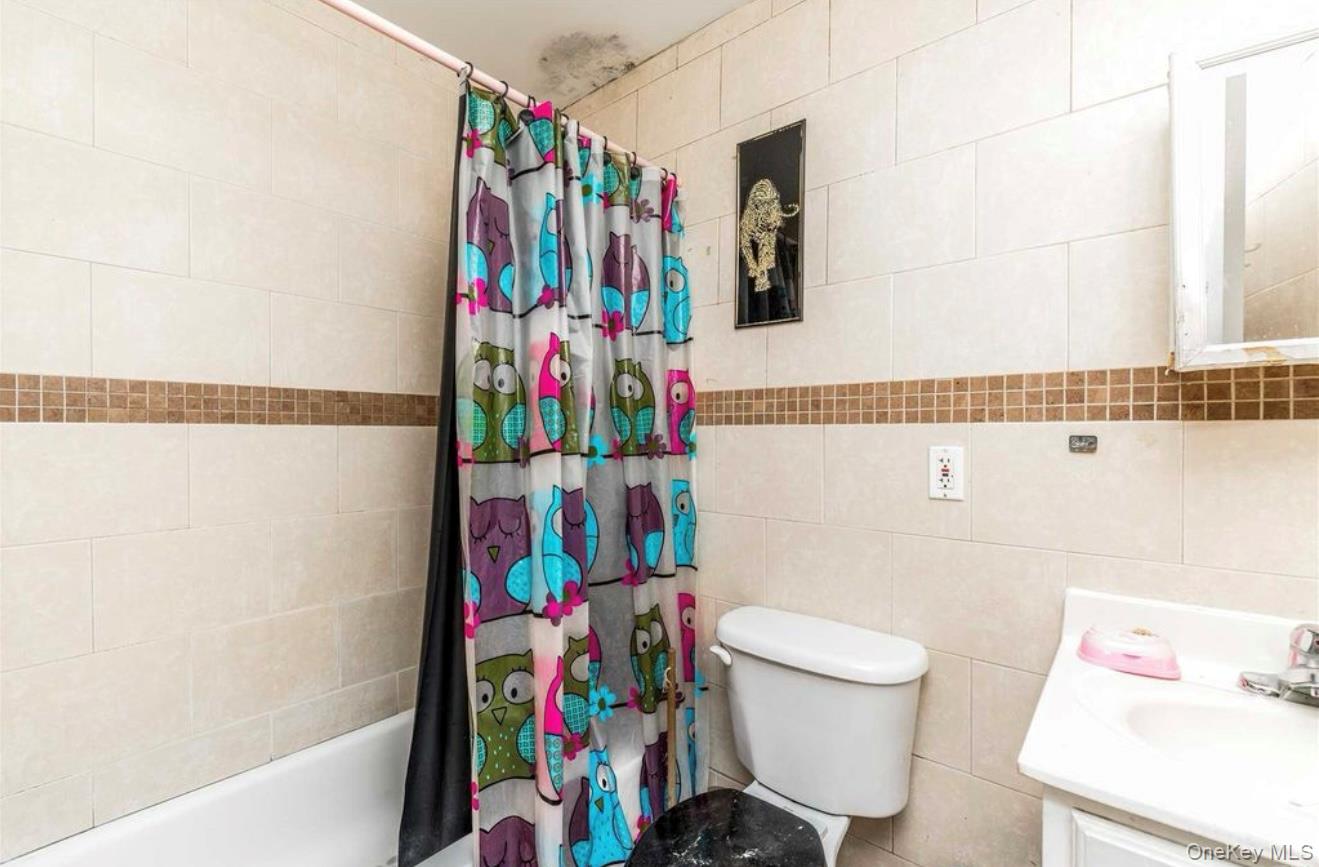 35-43 97th Street Property Photo 9
