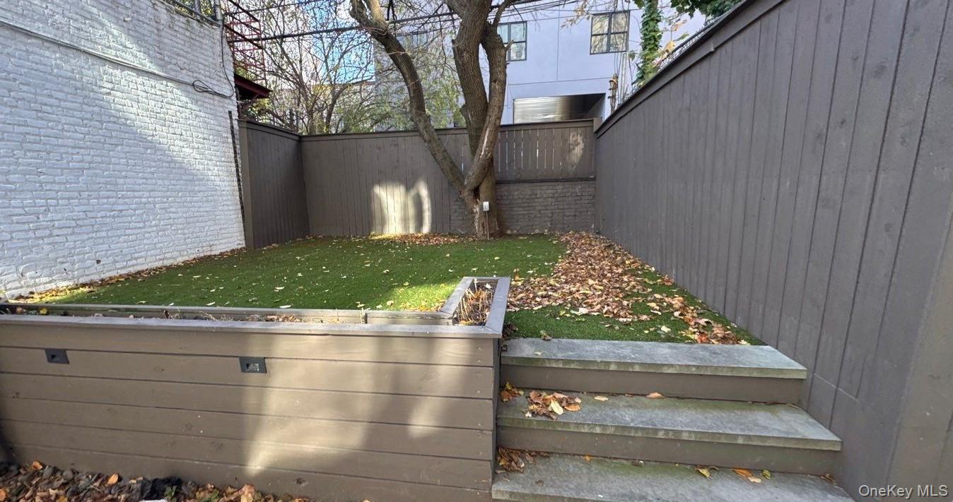 1490 Saint Johns Place Property Photo 30