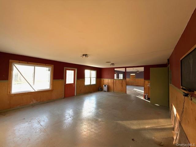 12 River Road Property Photo 15