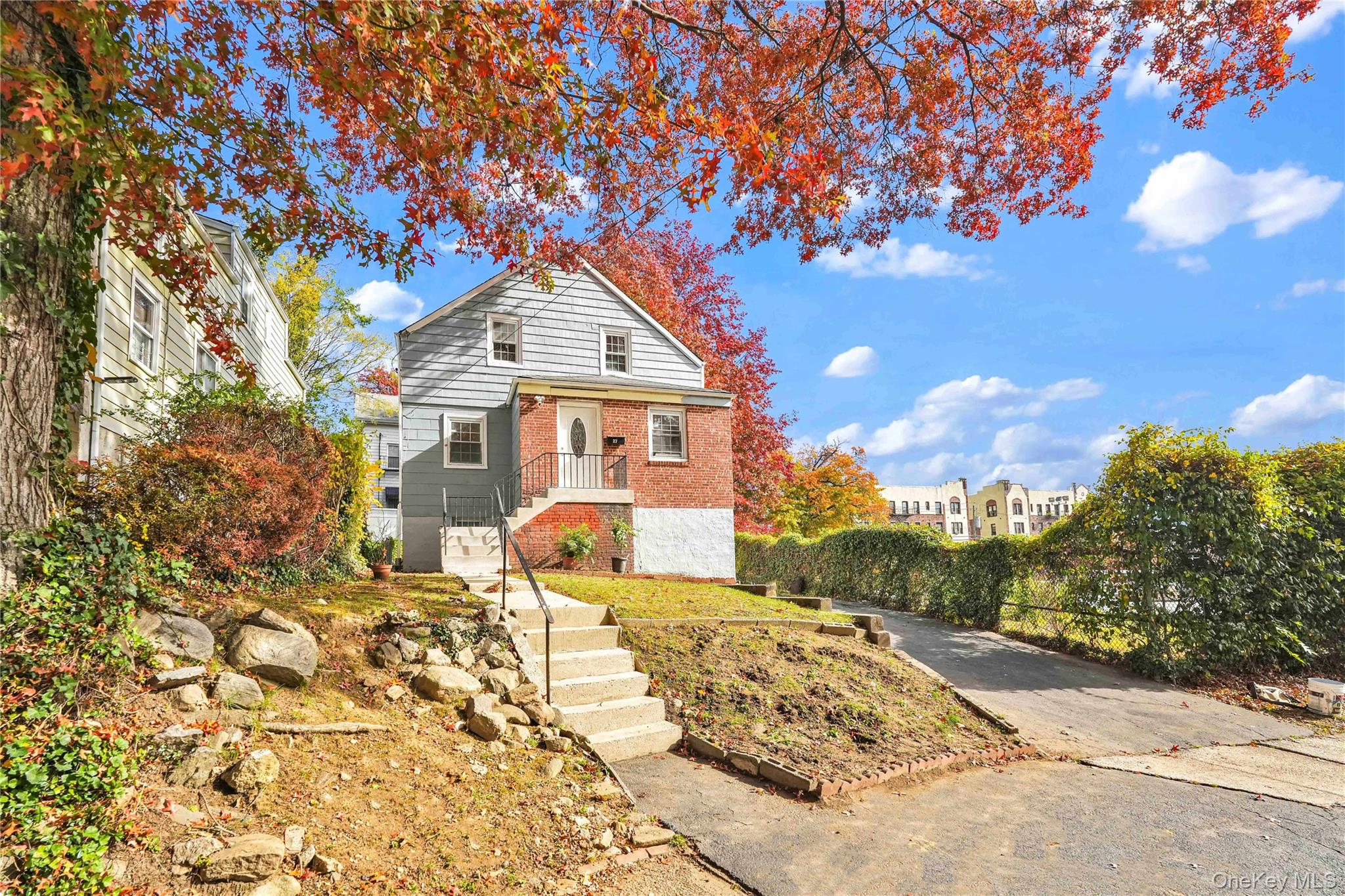 27 Dell Avenue Property Photo 2