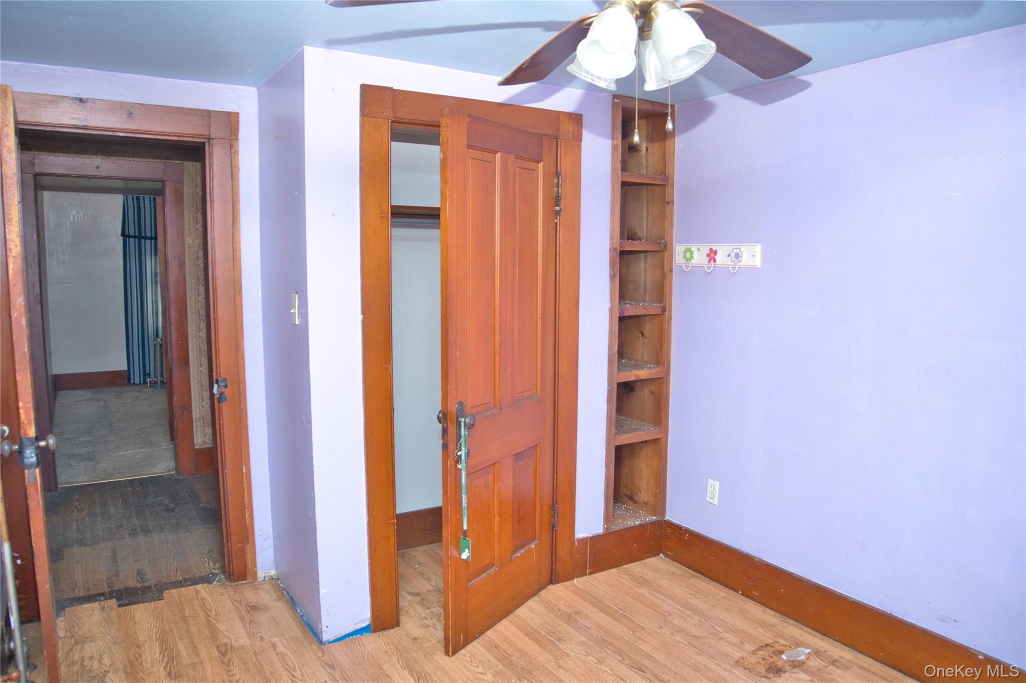 256 Round Hill Road Property Photo 9