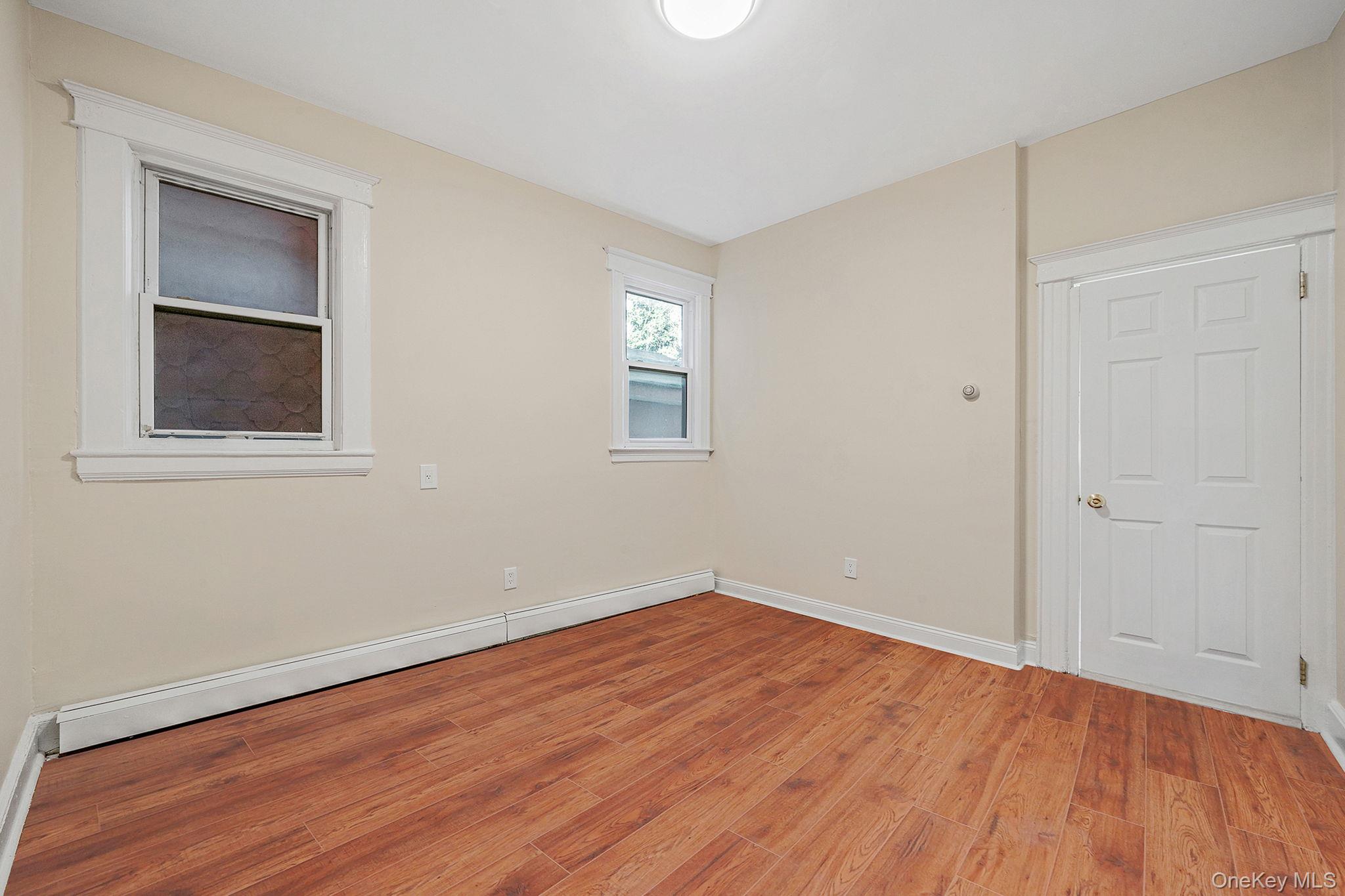 5807 Maspeth Avenue Property Photo 25