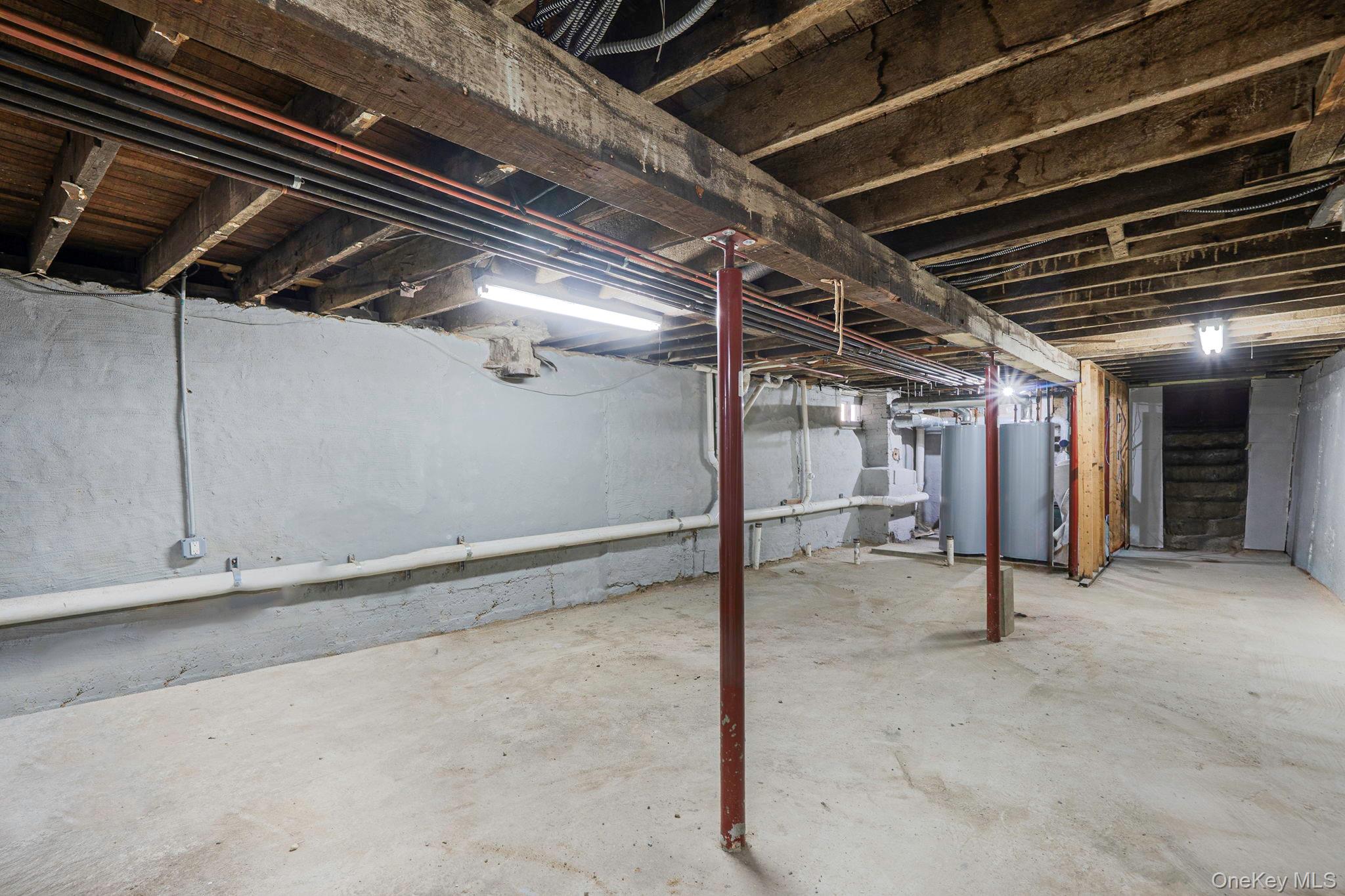 5807 Maspeth Avenue Property Photo 32