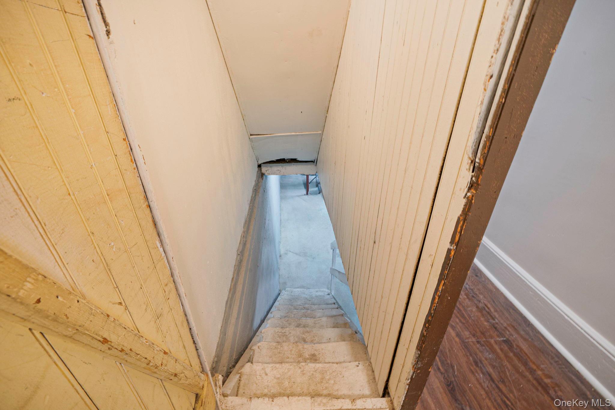 5807 Maspeth Avenue Property Photo 33